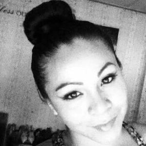 Meet your Posher, Noemi